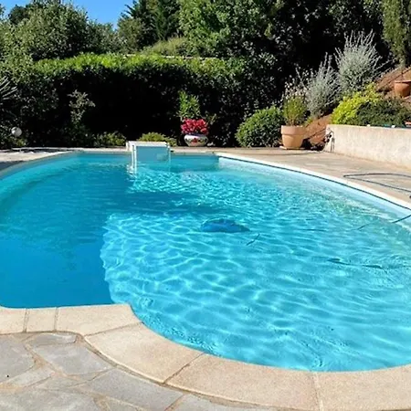 Maison 3 Avec Piscine Dans Un Cadre Calme Et Rare - Fr-1-726-66 Semesterbostad *